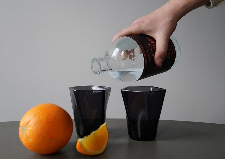 sm.glassware-gin.750.jpg
