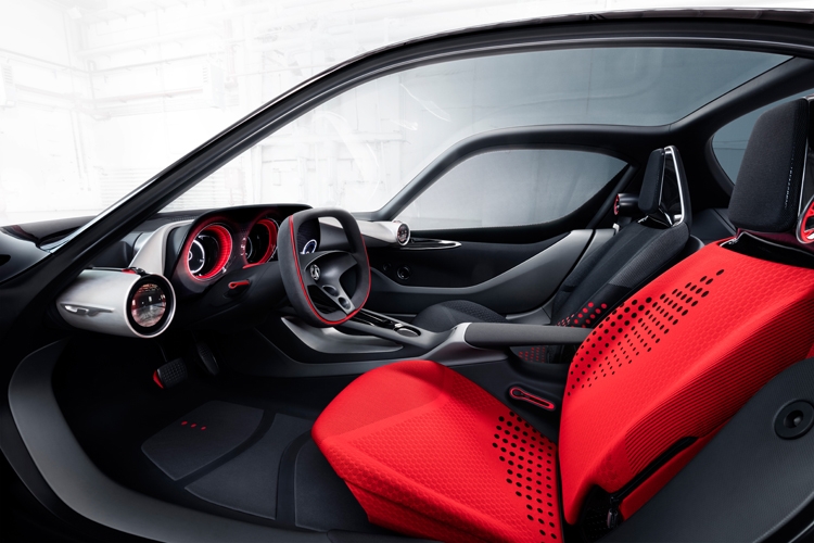 Vauxhall-GT-Concept-Interior-299640.jpg