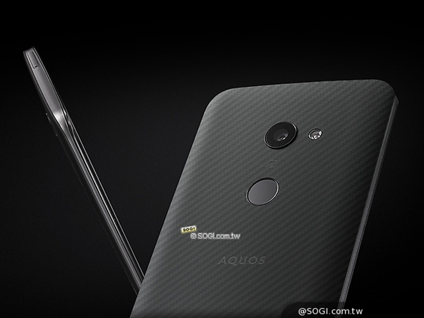 Sharp-AQUOS-zero-c.png