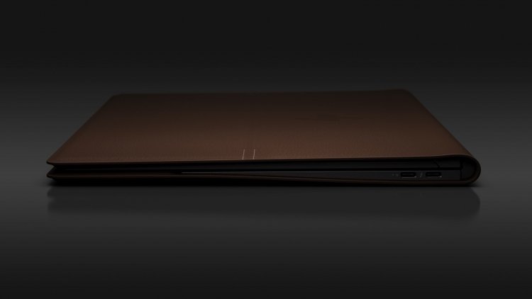 sm.hp-spectre-folio-press-gallery-5-1.750.jpg