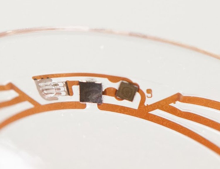 lens1.jpg