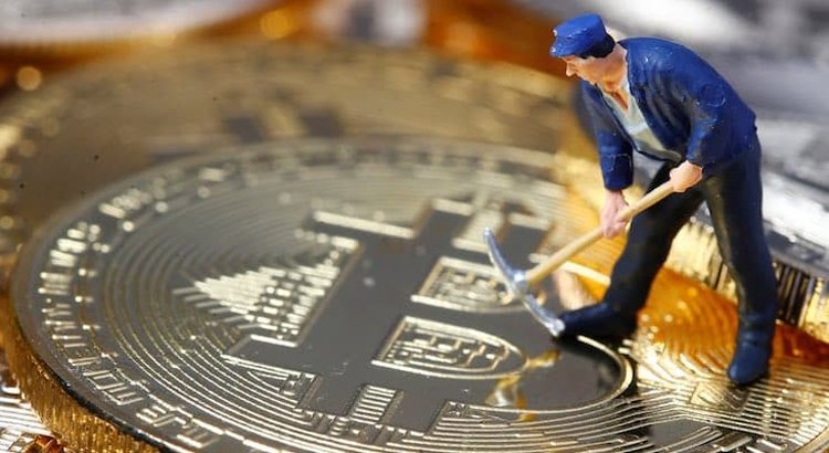 Bitcoin-mining-1.jpg