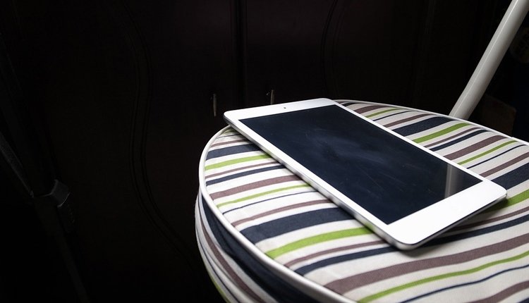 ipad1.jpg