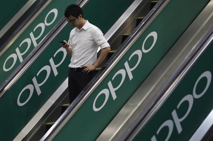 oppo1.jpg