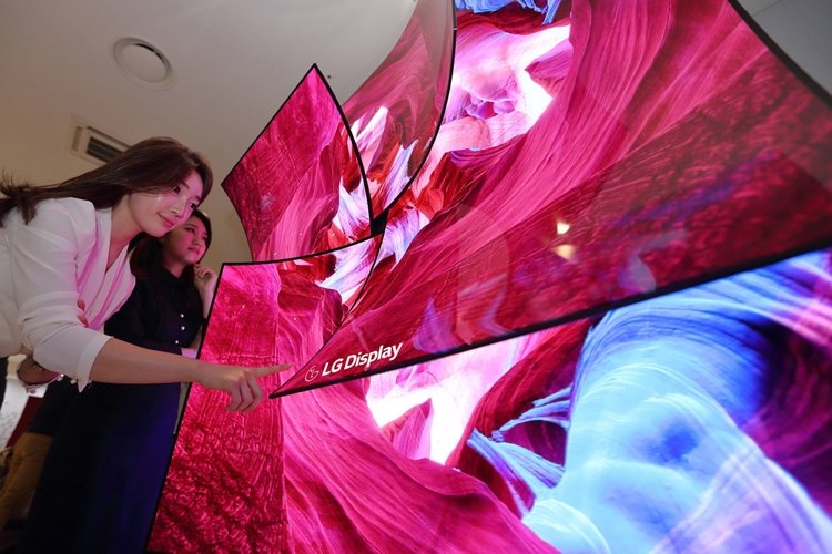 oled2.jpg