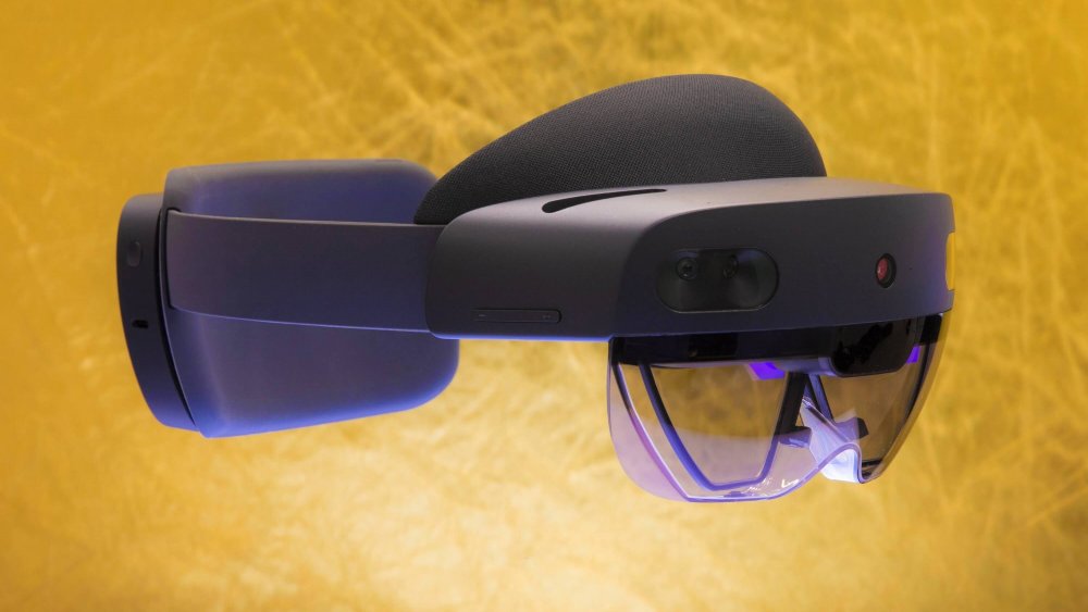 HoloLens-2_5.jpg
