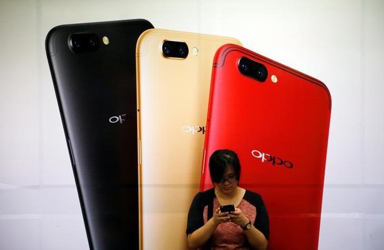 oppo2.jpg
