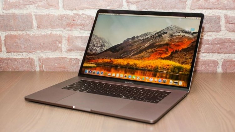 sm.24-apple-macbook-pro-15-inch-2018.750.jpg