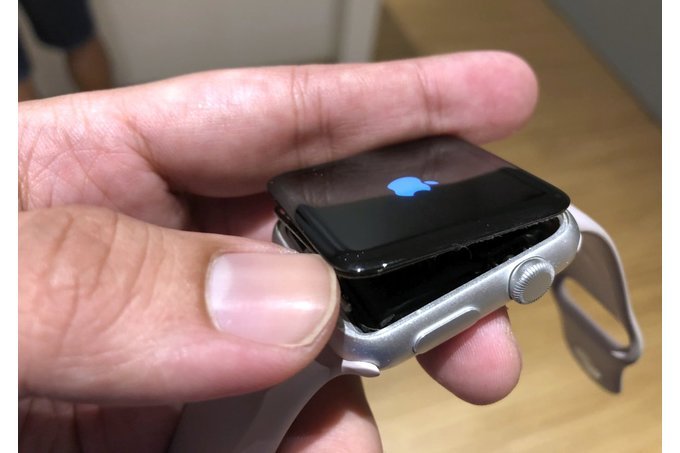 Apple-will-repair-Series-2-watch-batteries-for-free.jpg