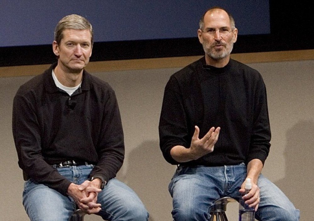 Tim-Cook-Steve-Jobs.jpg