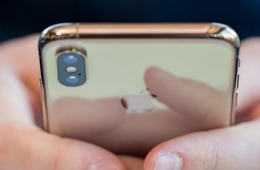 iPhone-5G-2021.jpg