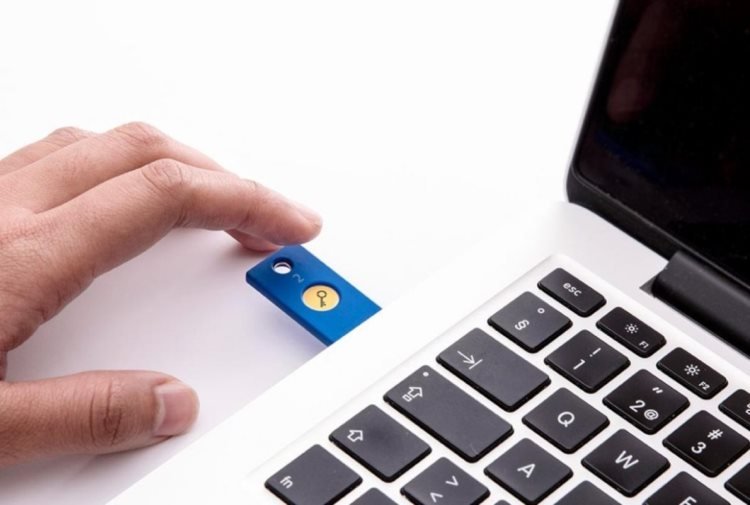 security-key-by-yubico-with-finger-touch-resized-100790285-large.jpg