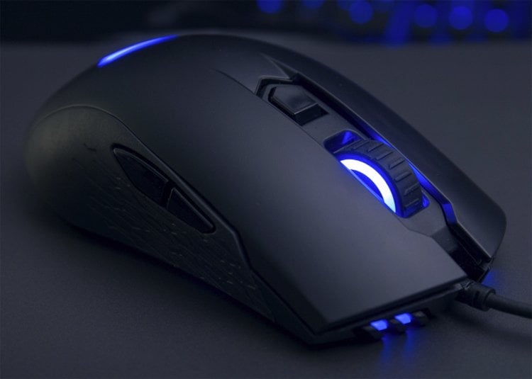 aorus4.jpg