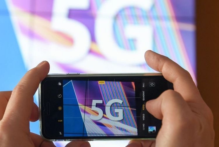 iPhone_5G_01.jpg