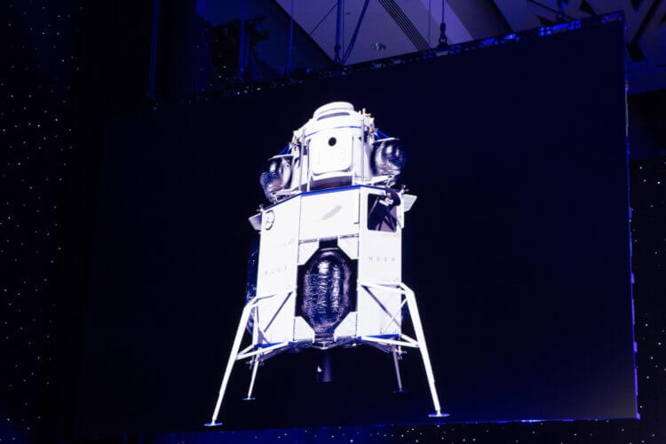 jeff-bezos-blue-origin4-750x500.jpg