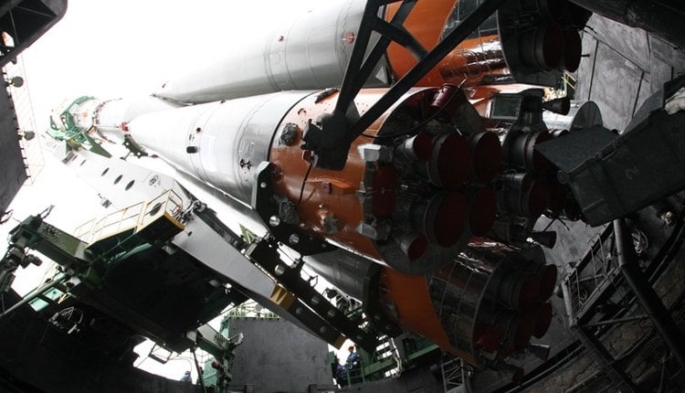 rocket2.jpg