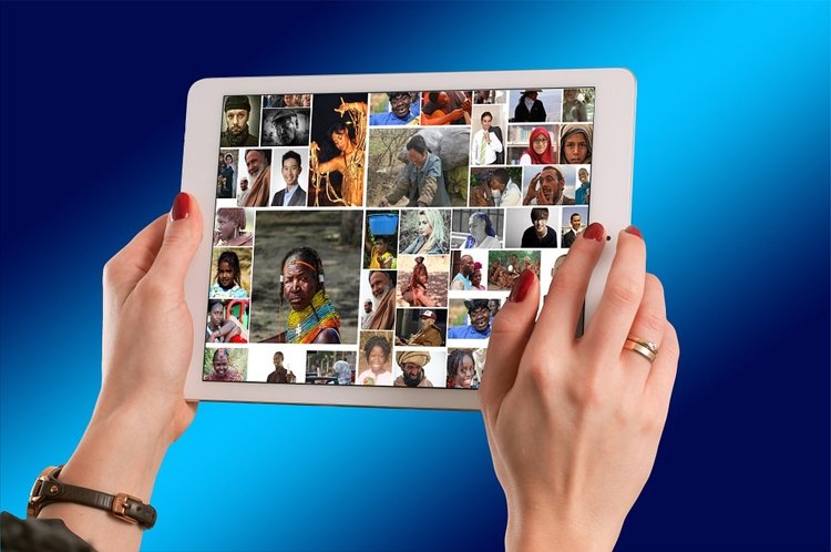 tablets1.jpg