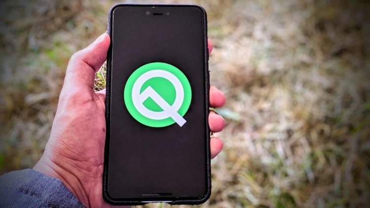 sm.android-q.750.jpg