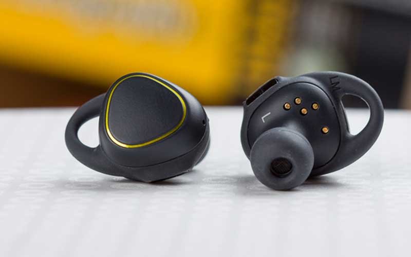 Samsung-Gear-IconX.jpg
