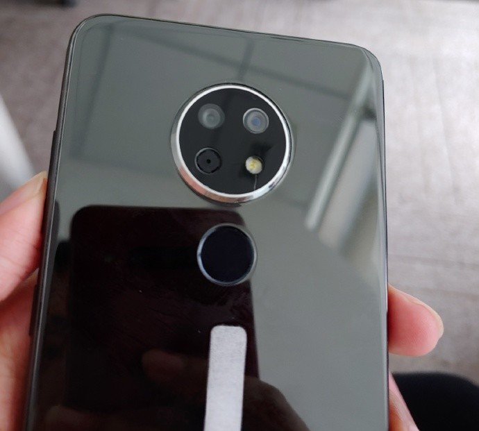 nokia2.jpg