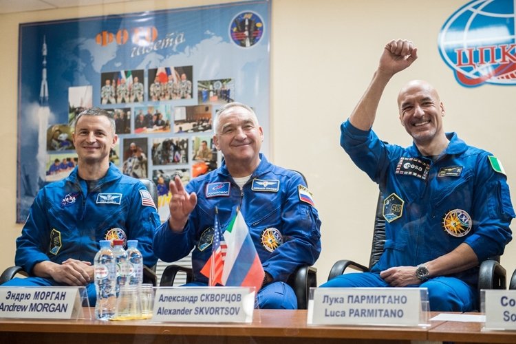 soyuz1.jpg