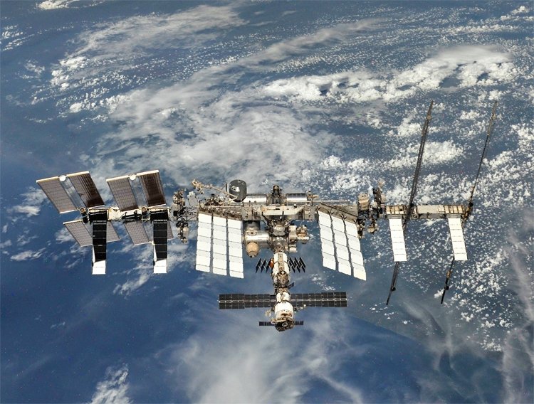 iss2.jpg