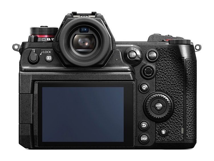 lumix2.jpg