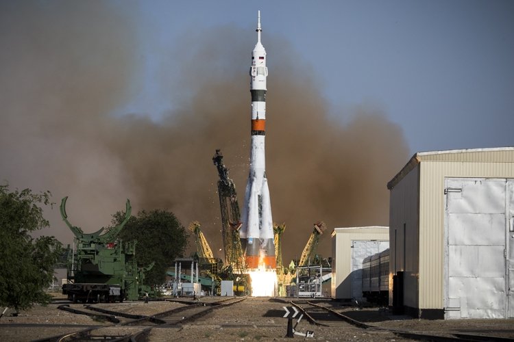 rocket3.jpg