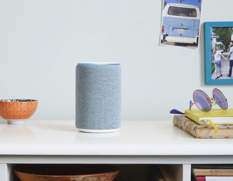 sm.Amazon-Echo-3.-Generation.750.jpg
