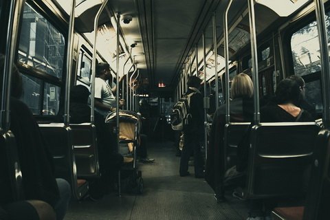 bus1.jpg.5d561d4f4ce432c5186d3e87e60347b8.jpg