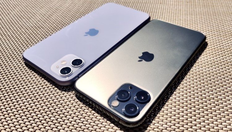 iphone11x.jpg