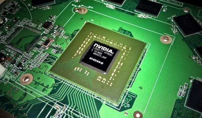 1920px-NVidia_G71_GPU-680x400.jpg