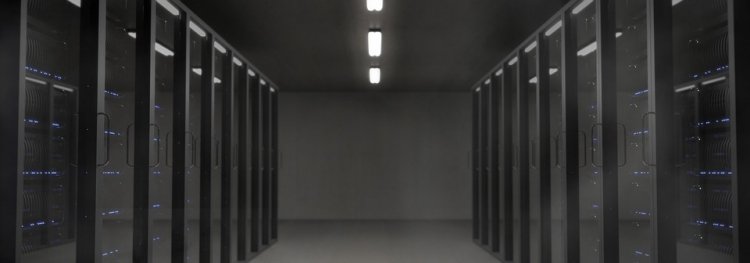 sm.server-2160321_960_720.750.jpg