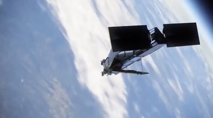 sm.rsz_iridium_gen-1_satellite-879x485.750.jpg