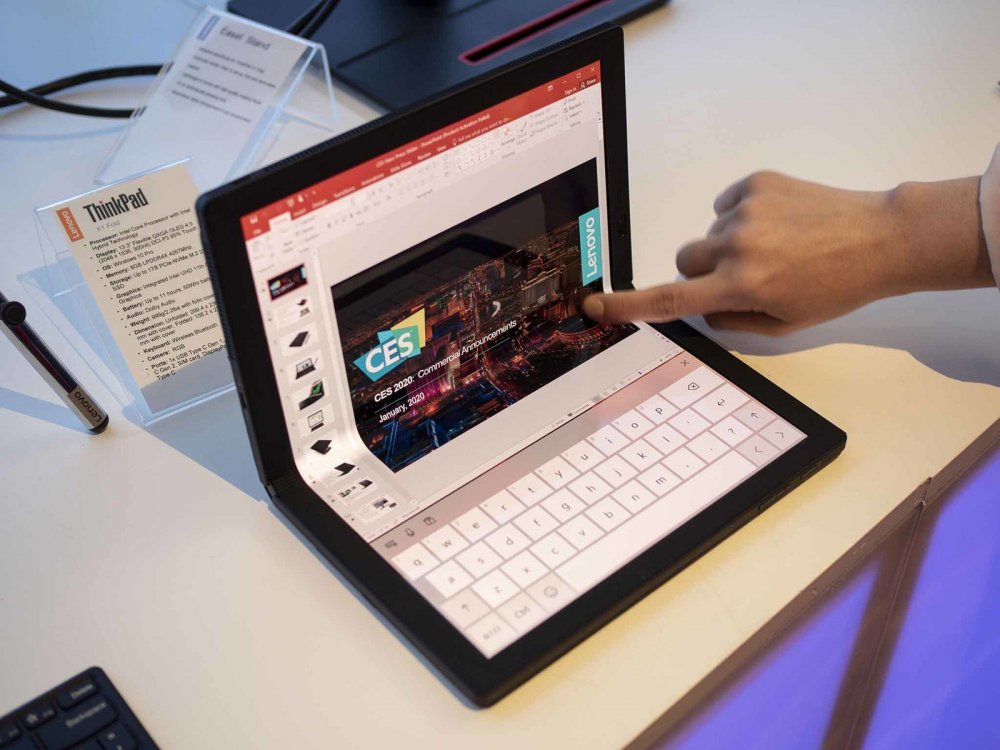 1578344157_lenovo-x1-fold-display-01.jpg