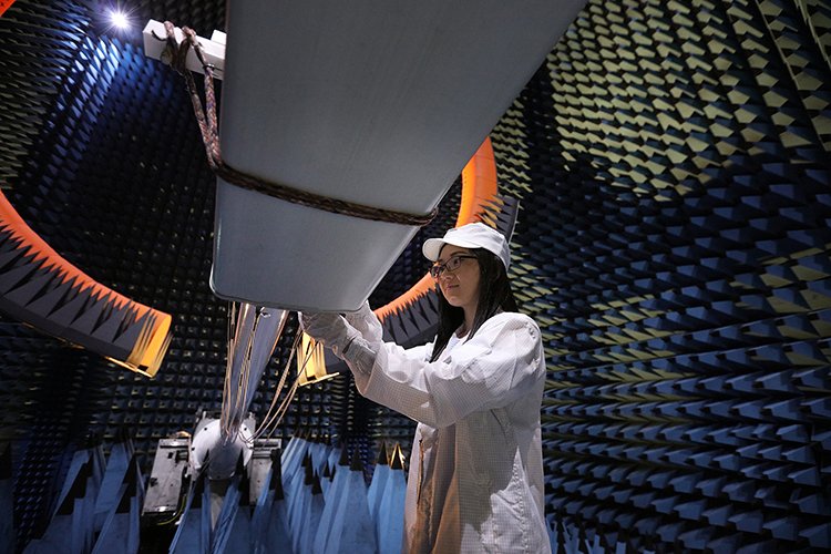 inspecting-the-antenna.jpg
