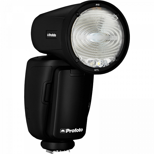 Profoto-A10-angle-Front_large.jpg