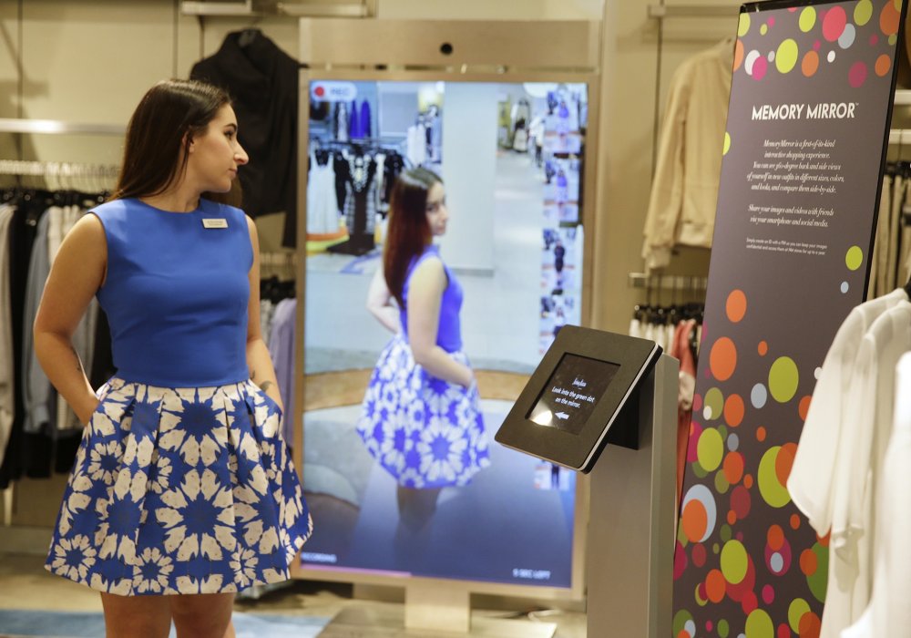 High_Tech_Fitting_Room-1920.jpg