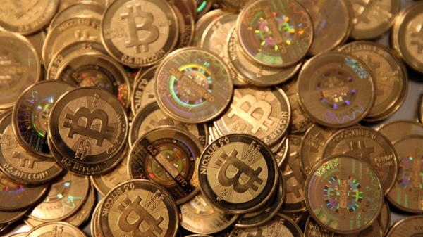 bitcoin-exchange-suspends.jpg