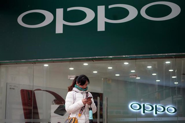 oppo1.jpg.365773ce7787ed7fce56ebc31a5d80cc.jpg