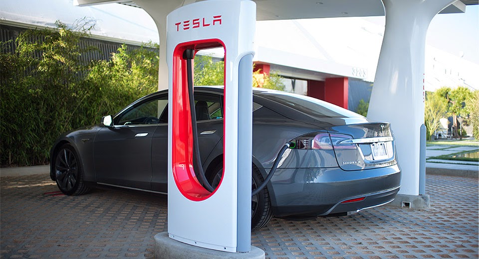 supercharger_tesla.jpg