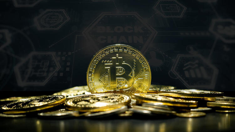 bitcoin_Tamim-Tarin_pixabay-com.jpg