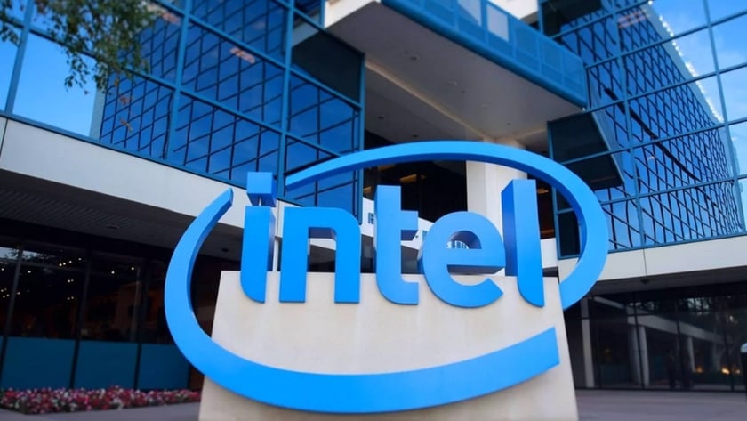 840px-Intel-brend.jpg