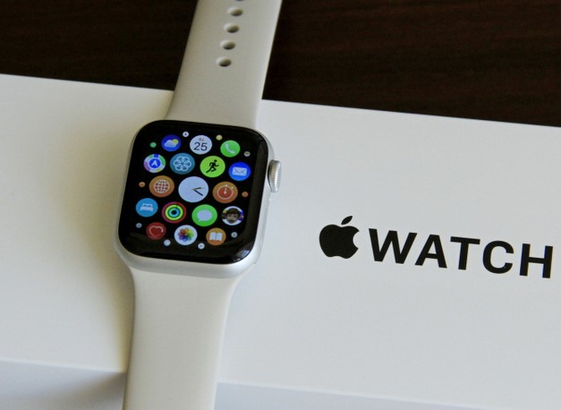 apple_watch..jpg.b28d45debf3a63966d704c7d2f88fbb8.jpg