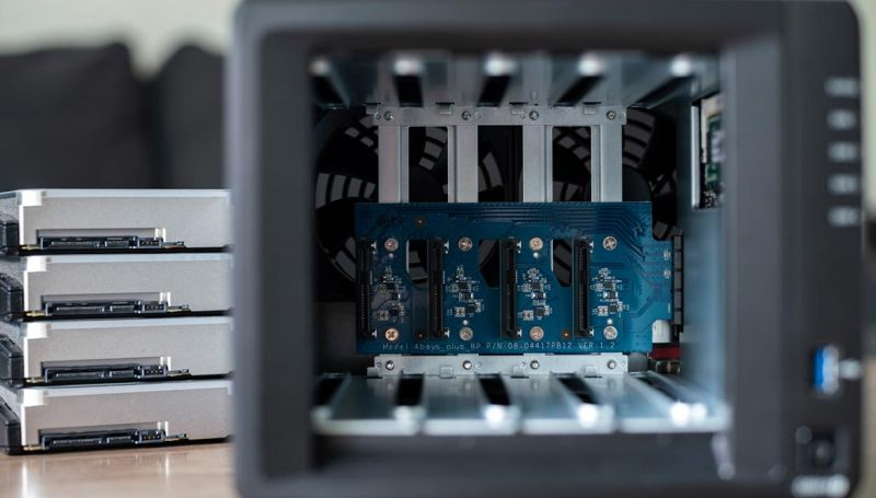 seagate.jpg.78f31bc7655a3b94683f69dbc526bcb8.jpg