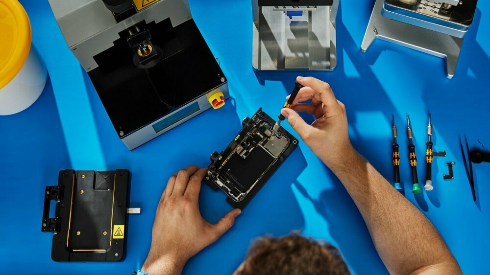 servis-samoobsluzhivaniya-apple-zapustitsya-v-evrope.jpg