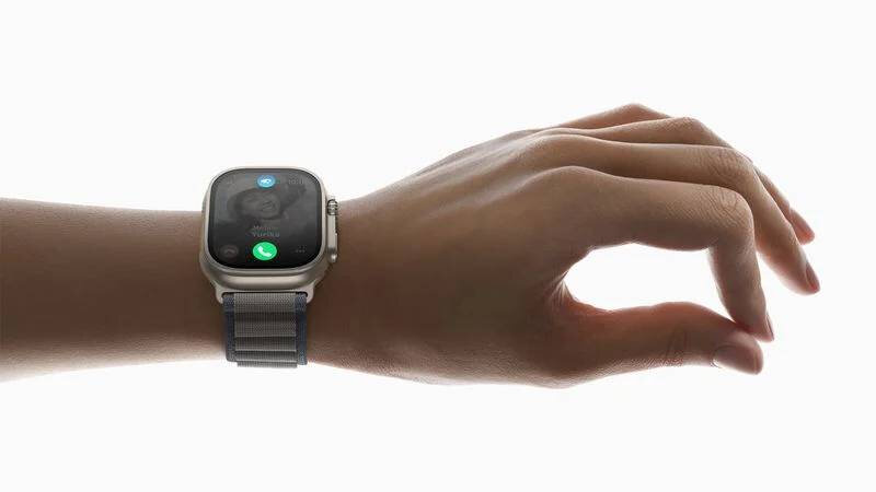 Apple-Watch-Ultra-2-double-tap-gesture-230912.jpg
