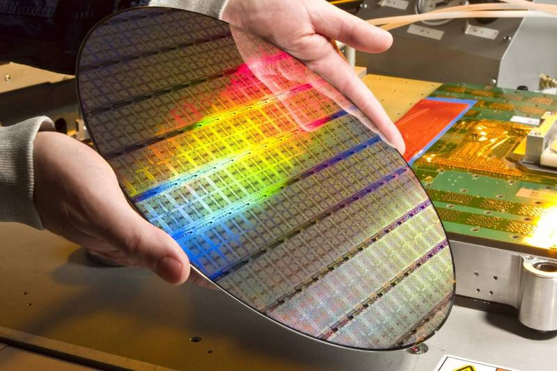 silikon-wafer-techpowerup.jpg