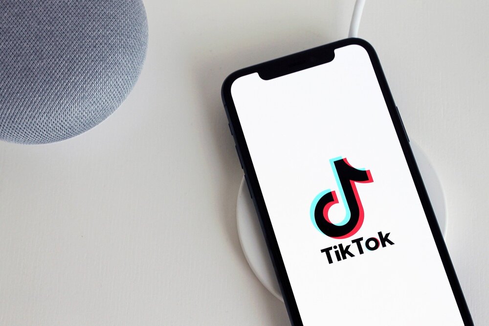 tiktok_5064078_1920.jpg