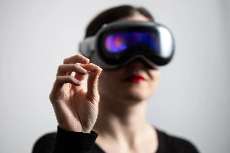 vision-pro-1-theverge.jpg